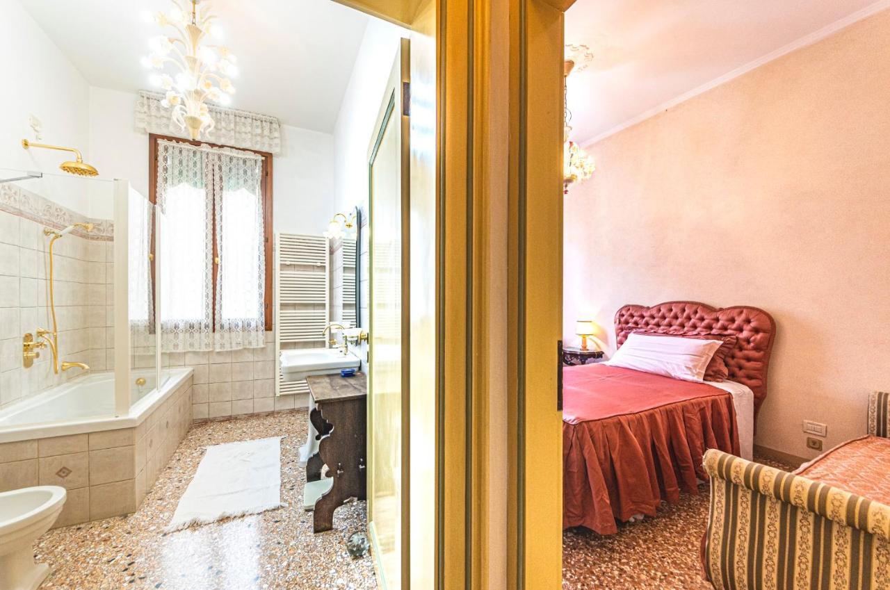 Апартаменты Casa Vescovo, Free Wi-Fi Near San Marco Square Венеция Экстерьер фото