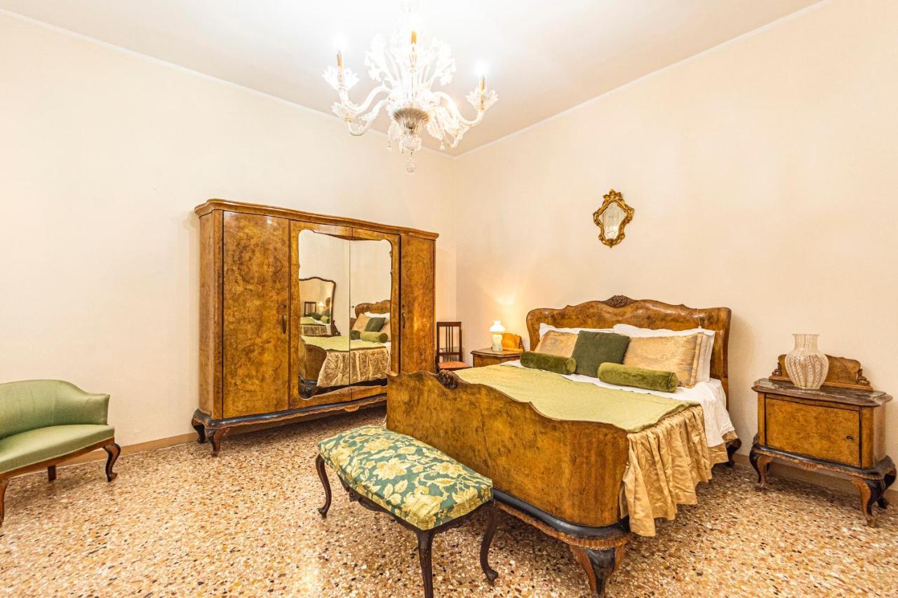 Апартаменты Casa Vescovo, Free Wi-Fi Near San Marco Square Венеция Экстерьер фото