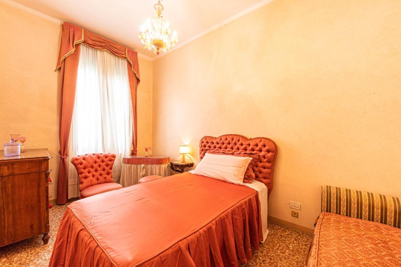 Апартаменты Casa Vescovo, Free Wi-Fi Near San Marco Square Венеция Экстерьер фото