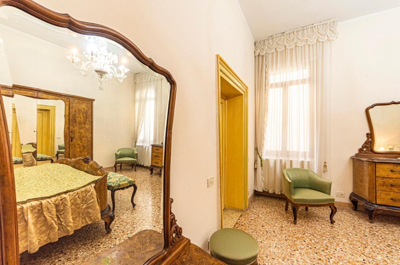 Апартаменты Casa Vescovo, Free Wi-Fi Near San Marco Square Венеция Экстерьер фото